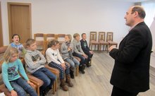 Volksschüler besichtigen Gemeindeamt am Montag, 23. Januar 2017