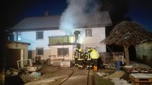 Wohnhausbrand in Frankenburg am Freitag,  9. April 2021, Copyright siehe www.meinbezirk.at